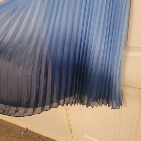 2/$30 XTRAORDINARY SIZE 16 Dress Kids worn once to a wedding Great condition - Picture 14 of 16